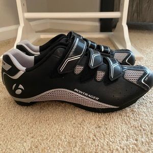 Bontrager cycling shoes 9.5